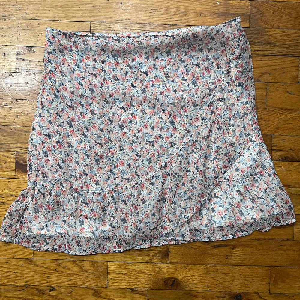 Abercrombie & Fitch Flowy Floral Mini Skirt
